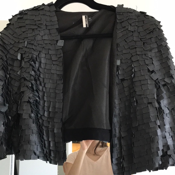 Topshop Black Cropped Jacket - Picture 2 of 3